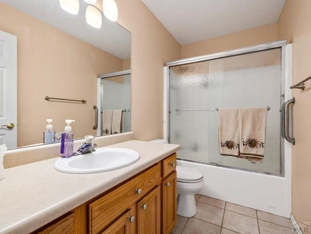 1206 W Shenandoah Dr, Pueblo West, CO 81007