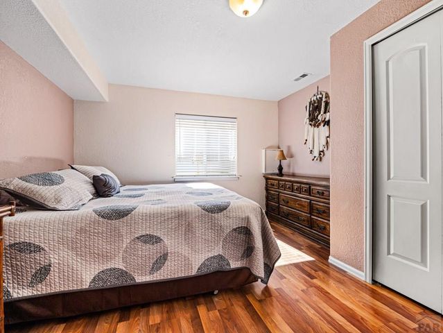 1206 W Shenandoah Dr, Pueblo West, CO 81007