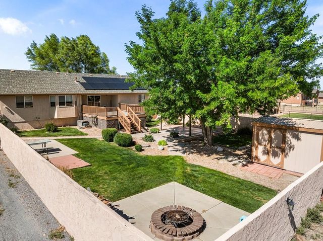 1206 W Shenandoah Dr, Pueblo West, CO 81007