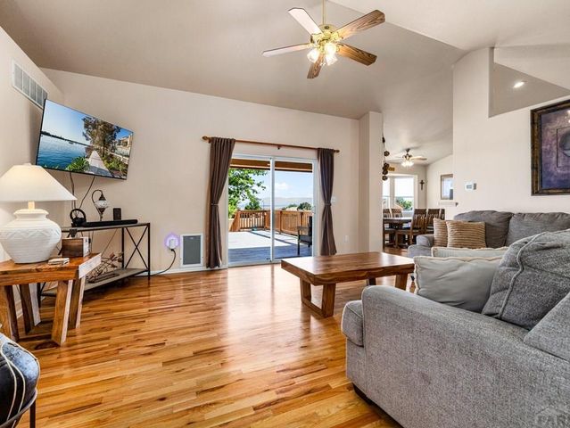1206 W Shenandoah Dr, Pueblo West, CO 81007