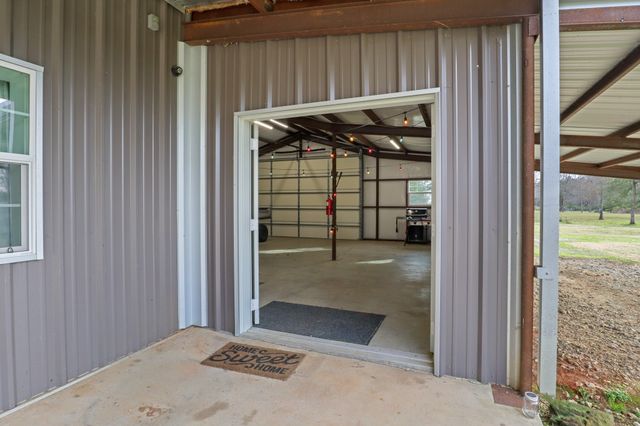 1760 County Road 4608, Troup, TX 75789