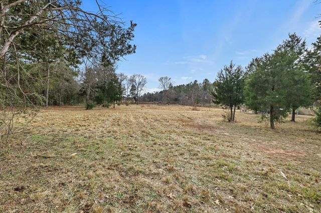 1760 County Road 4608, Troup, TX 75789