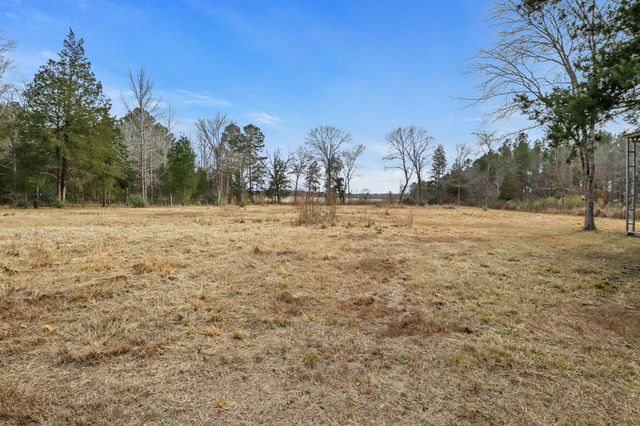 1760 County Road 4608, Troup, TX 75789