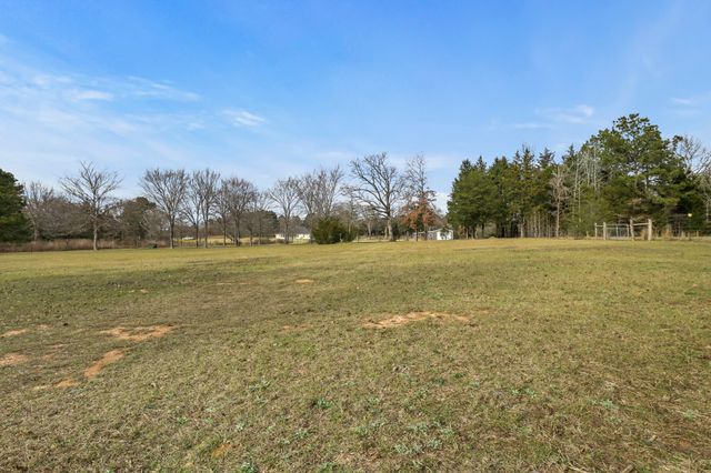 1760 County Road 4608, Troup, TX 75789