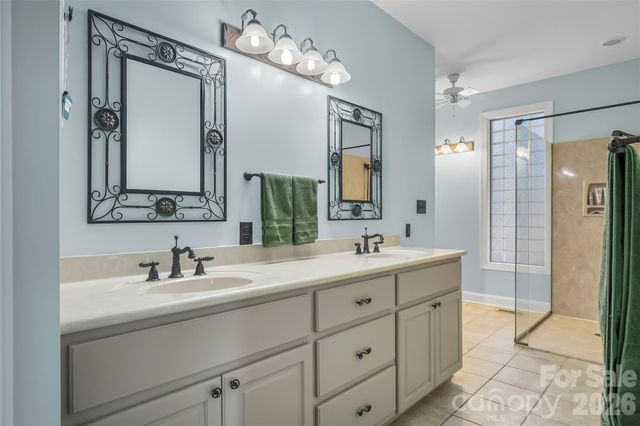 4639 Harbor View Terrace, Morganton, NC 28655