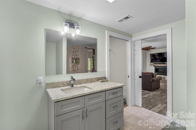 4639 Harbor View Terrace, Morganton, NC 28655