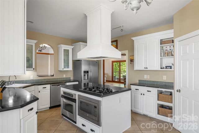 4639 Harbor View Terrace, Morganton, NC 28655