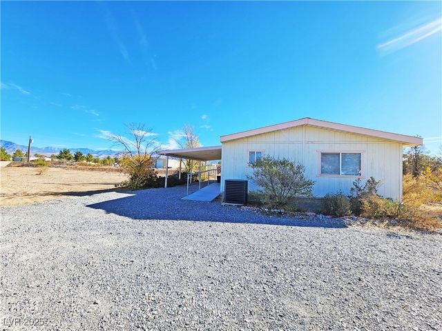 1610 East Manse Road, Pahrump, NV 89048