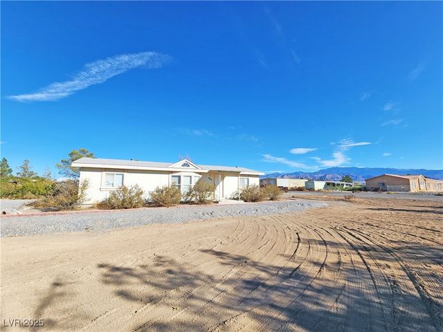 1610 East Manse Road, Pahrump, NV 89048