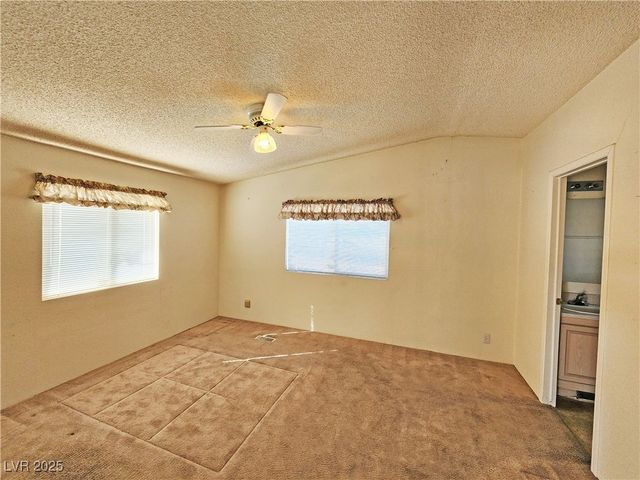 1610 East Manse Road, Pahrump, NV 89048