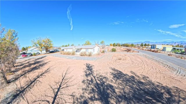 1610 East Manse Road, Pahrump, NV 89048
