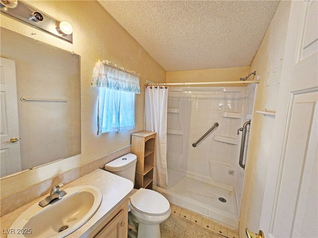 1610 East Manse Road, Pahrump, NV 89048