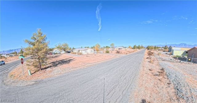 1610 East Manse Road, Pahrump, NV 89048