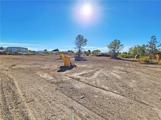 1610 East Manse Road, Pahrump, NV 89048