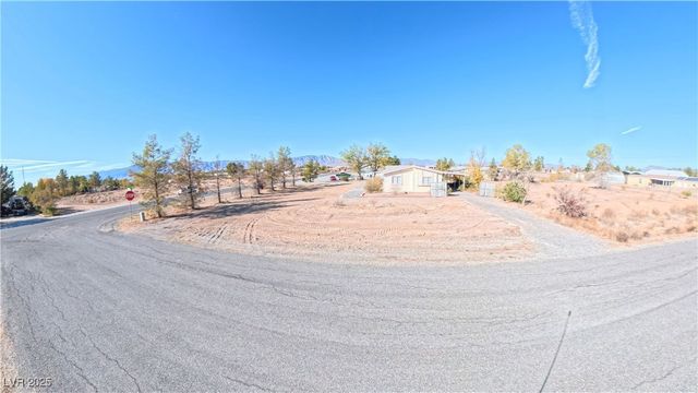 1610 East Manse Road, Pahrump, NV 89048