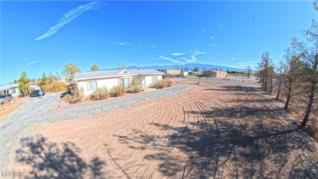 1610 East Manse Road, Pahrump, NV 89048