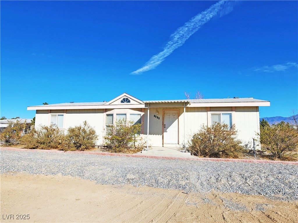 1610 East Manse Road, Pahrump, NV 89048