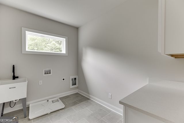 1311 Riverhill Drive, Bishop, GA 30621