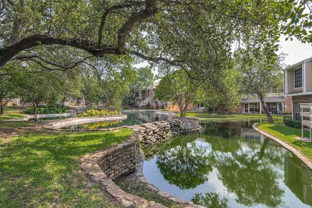 3550 Country Square Drive 505, Carrollton, TX 75006