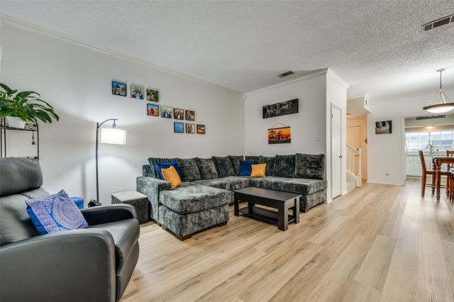 3550 Country Square Drive 505, Carrollton, TX 75006