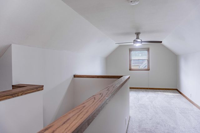 569 Glen Street SW, Hutchinson, MN 55350