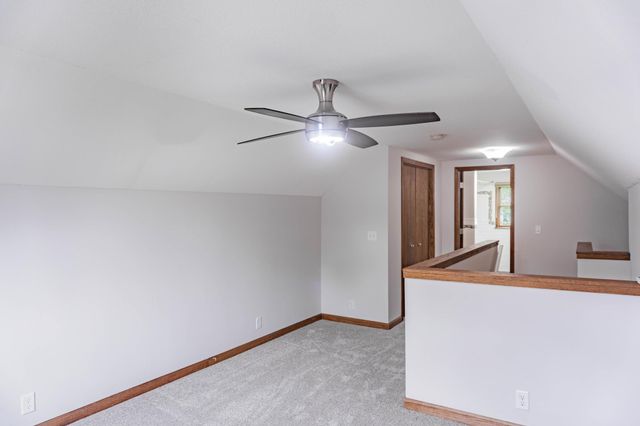 569 Glen Street SW, Hutchinson, MN 55350