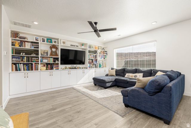 1455 S RIPPLE ROCK DR, Washington, UT 84780