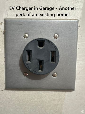 1455 S RIPPLE ROCK DR, Washington, UT 84780