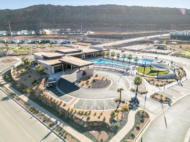 1455 S RIPPLE ROCK DR, Washington, UT 84780