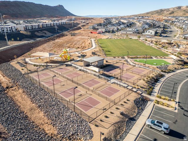 1455 S RIPPLE ROCK DR, Washington, UT 84780