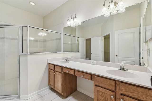 31105 WHITLOCK DRIVE, Wesley Chapel, FL 33543