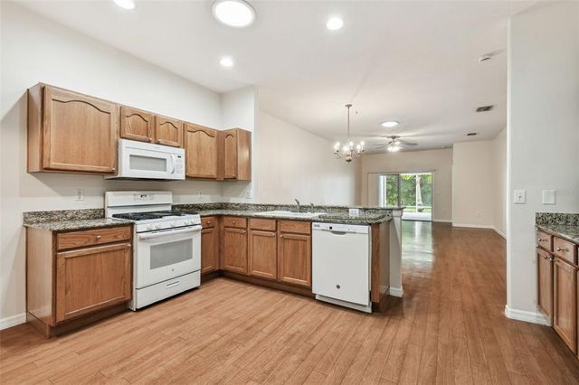 31105 WHITLOCK DRIVE, Wesley Chapel, FL 33543