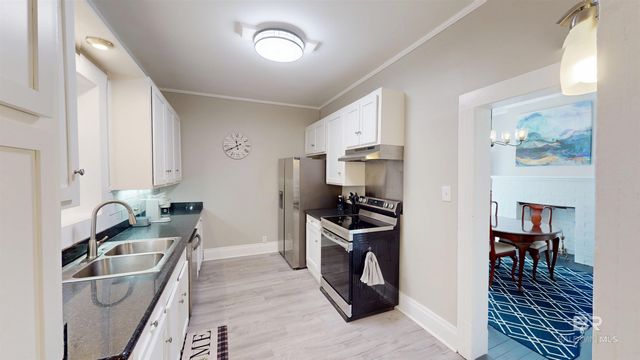 11 Rickarby Place, Mobile, AL 36606