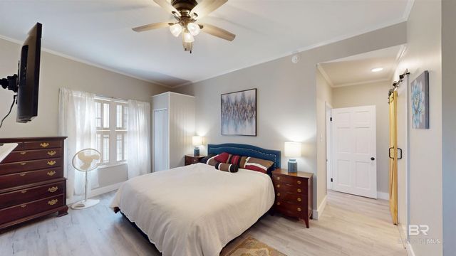 11 Rickarby Place, Mobile, AL 36606