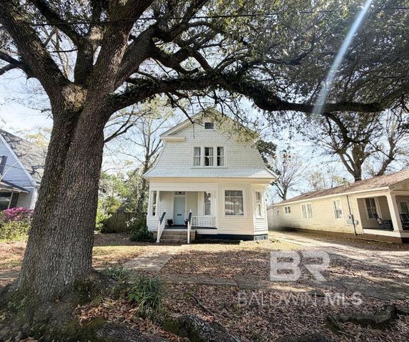 11 Rickarby Place, Mobile, AL 36606