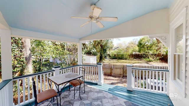 11 Rickarby Place, Mobile, AL 36606