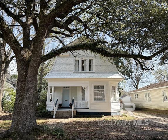 11 Rickarby Place, Mobile, AL 36606