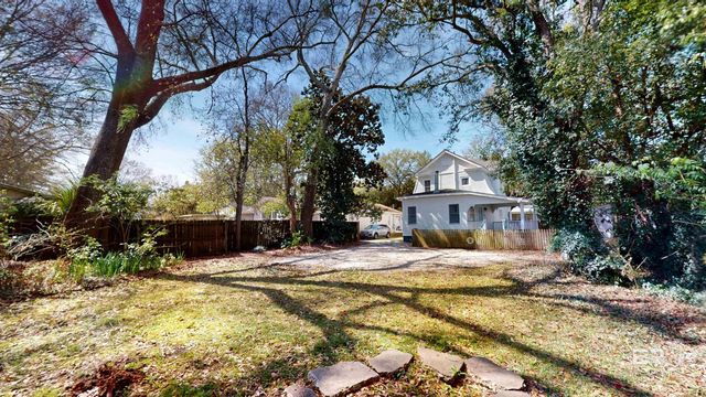 11 Rickarby Place, Mobile, AL 36606