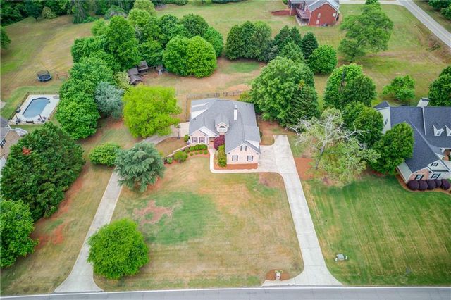 5667 Britt Whitmire Road, Gainesville, GA 30506