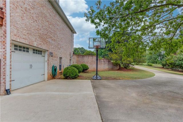 5667 Britt Whitmire Road, Gainesville, GA 30506