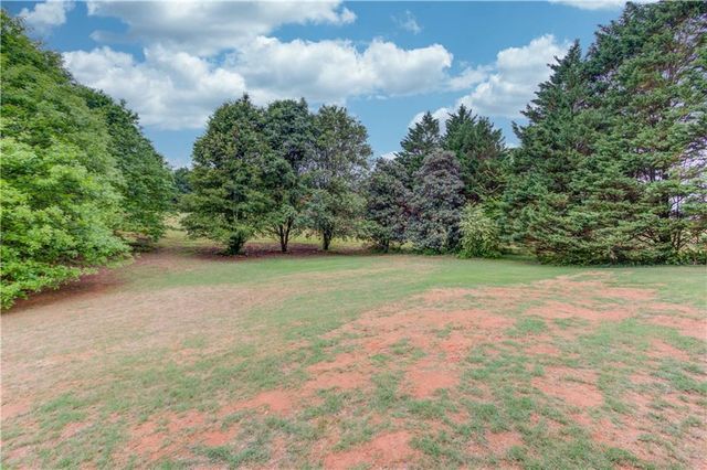 5667 Britt Whitmire Road, Gainesville, GA 30506