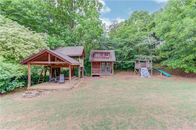 5667 Britt Whitmire Road, Gainesville, GA 30506