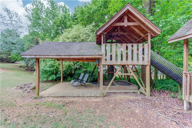 5667 Britt Whitmire Road, Gainesville, GA 30506