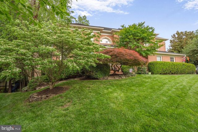 9211 BEXLEYWOOD CT, Fairfax Station, VA 22039