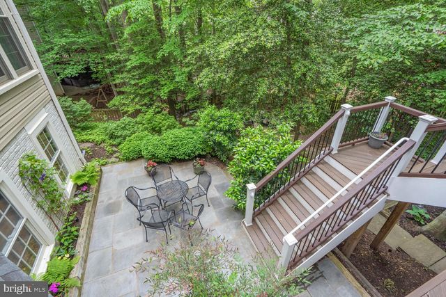 9211 BEXLEYWOOD CT, Fairfax Station, VA 22039
