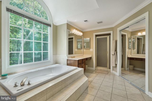 9211 BEXLEYWOOD CT, Fairfax Station, VA 22039
