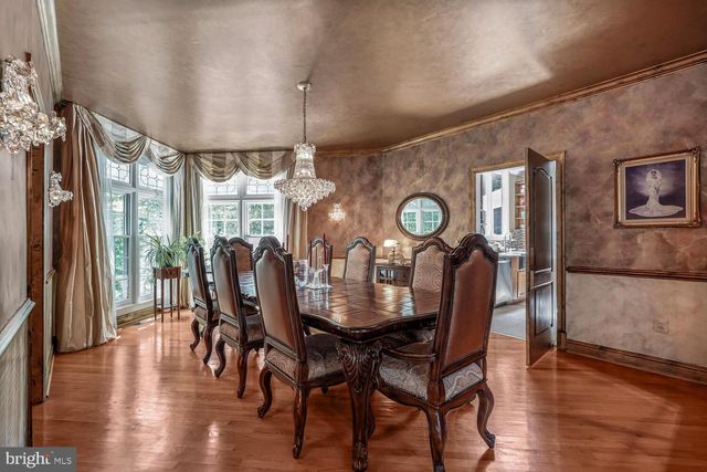 9211 BEXLEYWOOD CT, Fairfax Station, VA 22039