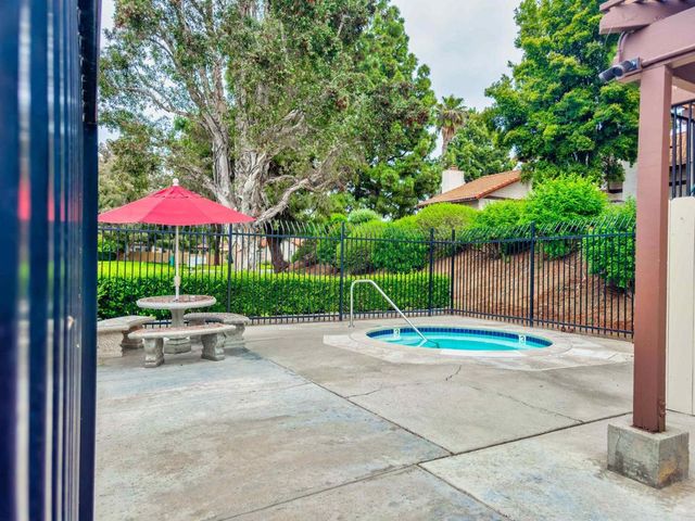 1518 Goldrush Way, Oceanside, CA 92057