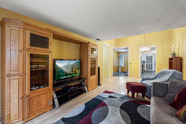 1518 Goldrush Way, Oceanside, CA 92057