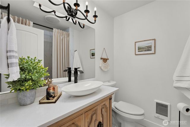 35844 13th Avenue SW, Federal Way, WA 98126